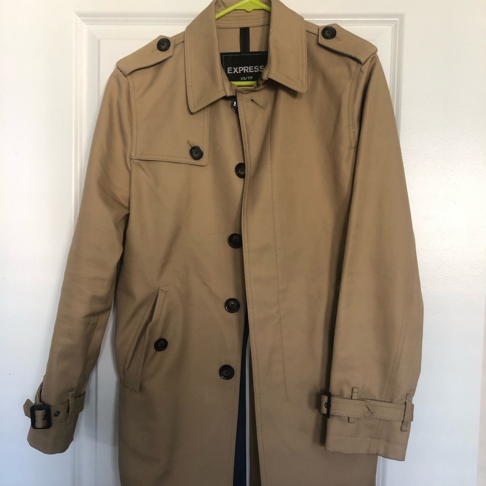 Men’s trench coat